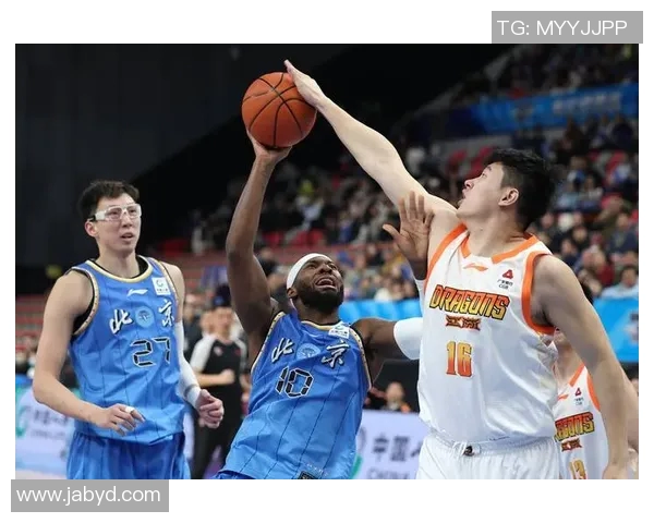 北京篮球队在全国耐力排行榜中荣获第四名展现出强大实力与潜力